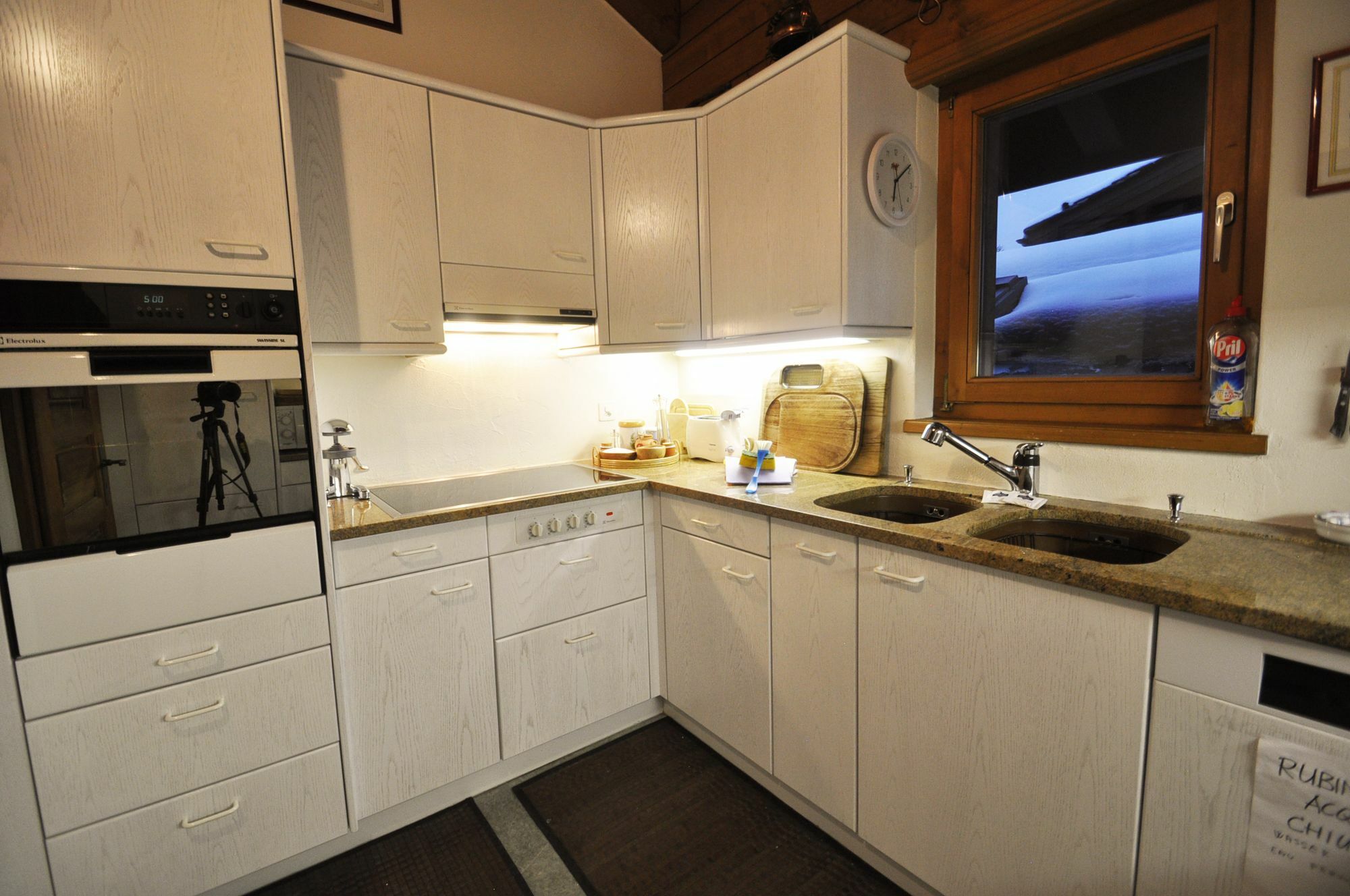 Haus Tiefbach - Apartment Cervino Zermatt Kültér fotó